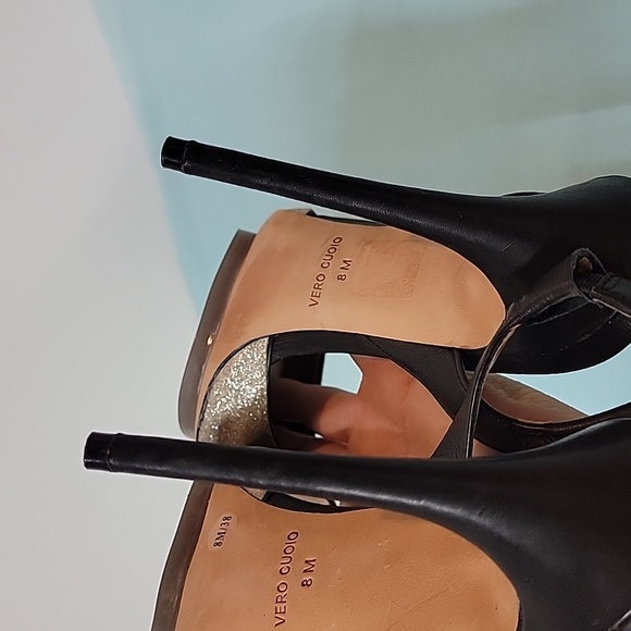 BCBGMAXAZRIA Koda Black Silver Sparkly Vero Cuoio Heels Size 8 - Picture 16 of 16